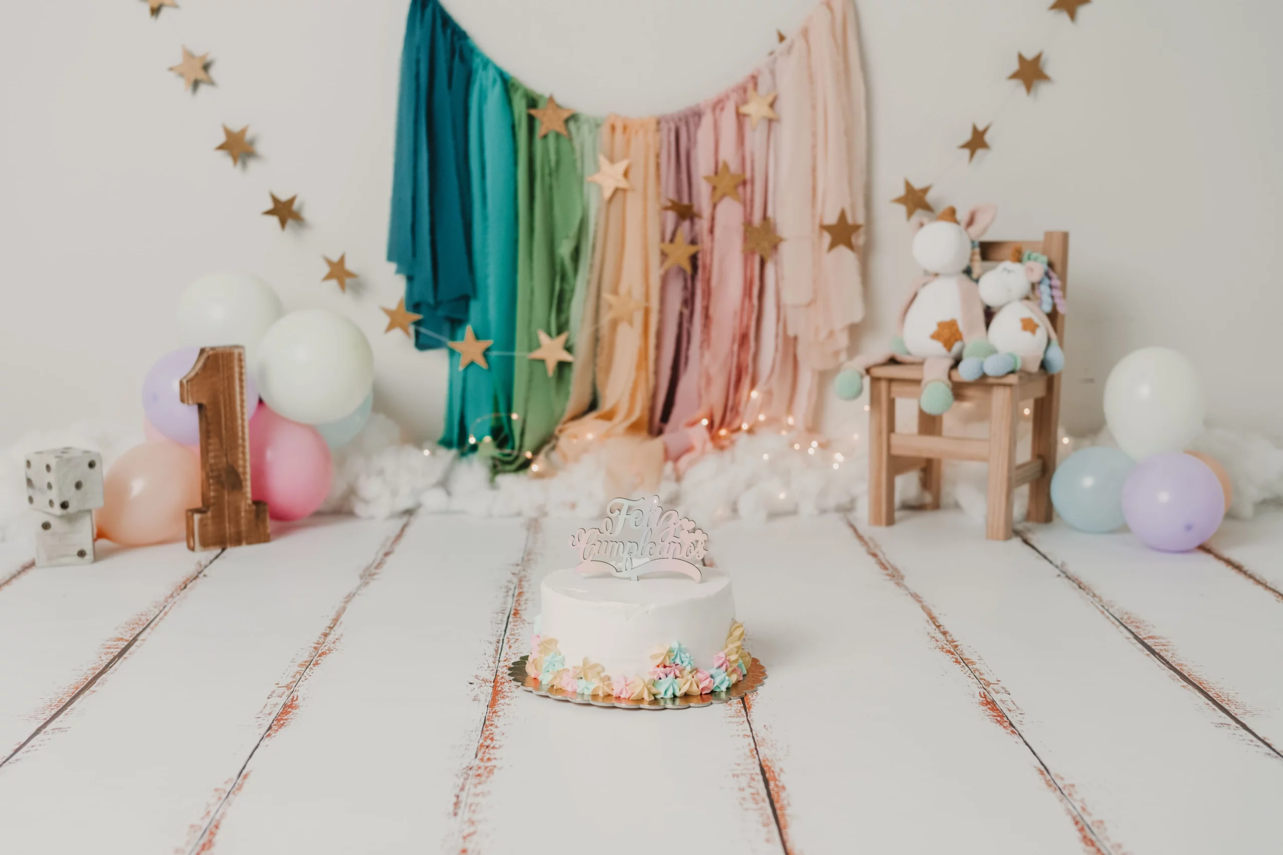 PRIMER-CUMPLEAÑOS-SESIÓN-SMASH-CAKE-EN-JAÉN