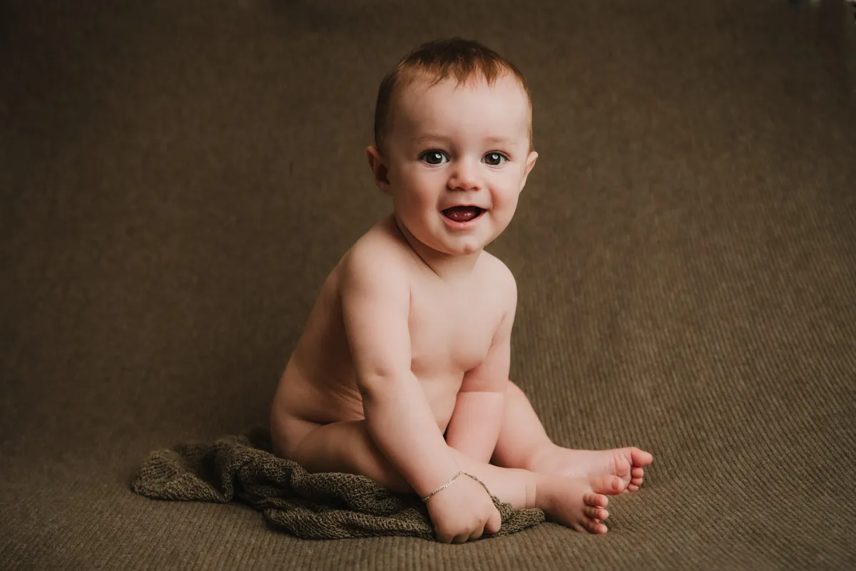 fotos-de-bebes_seguimiento_supercastizo-fotografía-de-bebés-en-Jaén-1