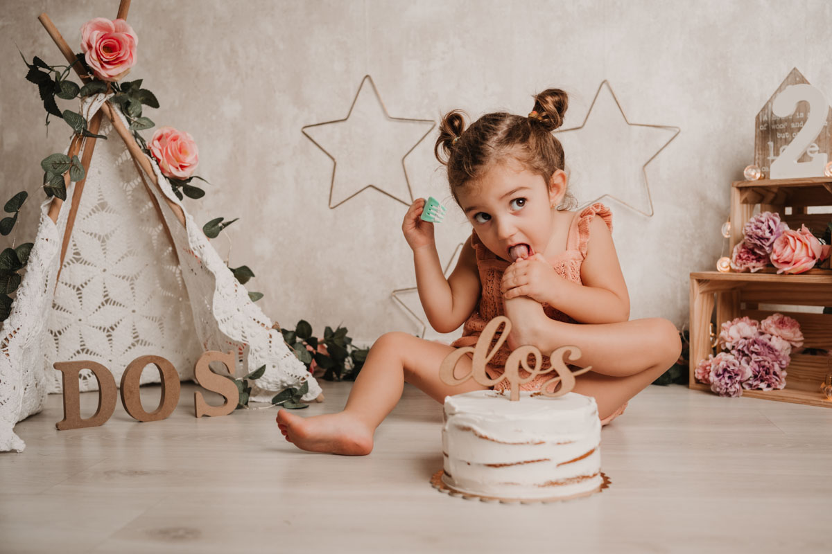 fotos-de-cumpleanos_smash-cake_supercastizo_jaen-8